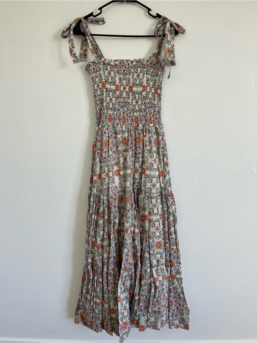 Anna Cate Cali Floral Print Bow Tie Shoulder Smocked Tiered Maxi Dress Small New